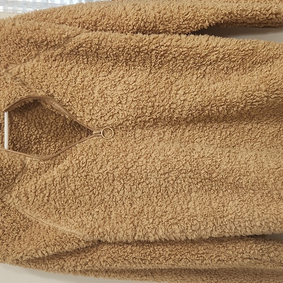Ditto size XL cozy Teddy Sherpa camel pull over sweater - Picture 3 of 5